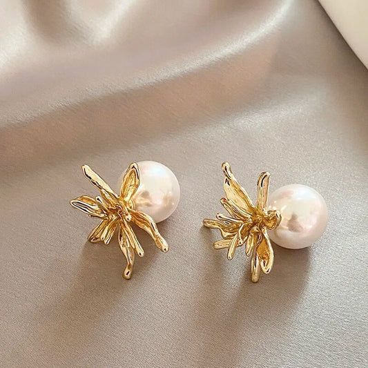 Flowers Pearls Earrings - Almkh